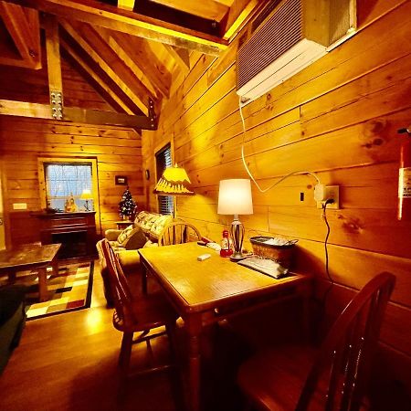Good Life Cabin 1 Bryson City Exterior photo